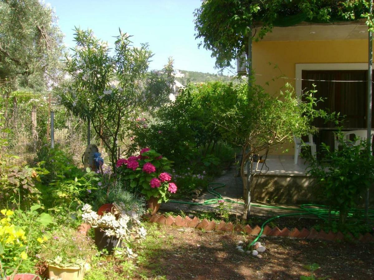Tsoukaládhes Lefkas House With Garden 빌라 외부 사진